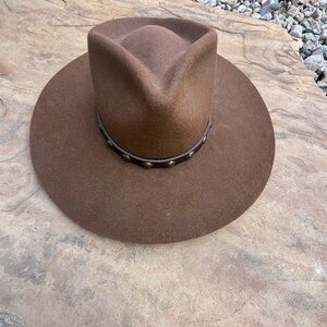 Idyllwind Brown Hat with Decorative Band